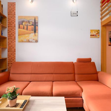 Urban View Apartment With Free Parking Ljubljana Exterior foto